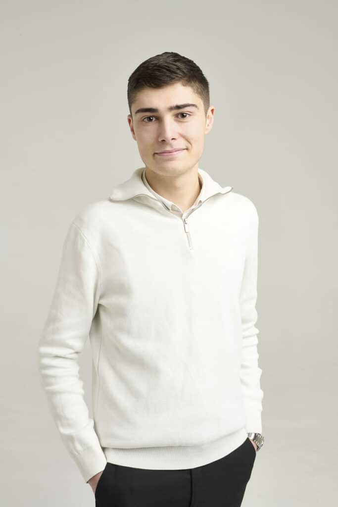 Louis, conseiller location